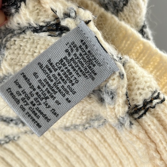 Ecoté Sweater - XS - Picture 5 of 5